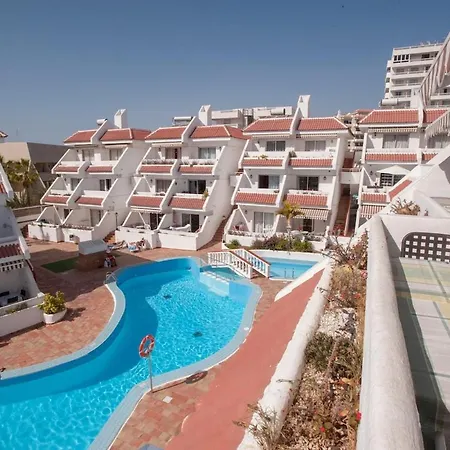 Apartment Location, Terrace With Pool View, Sunny, Quiet, Wifi