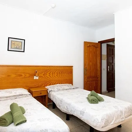 Location, Terrace With Pool View, Sunny, Quiet, Wifi Apartment Playa de las Americas (Tenerife)